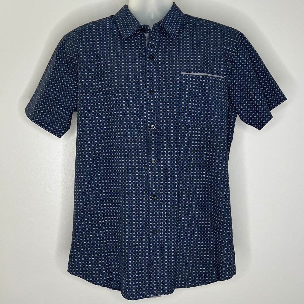 Bold blue men’s button down short sleeve navy shirt